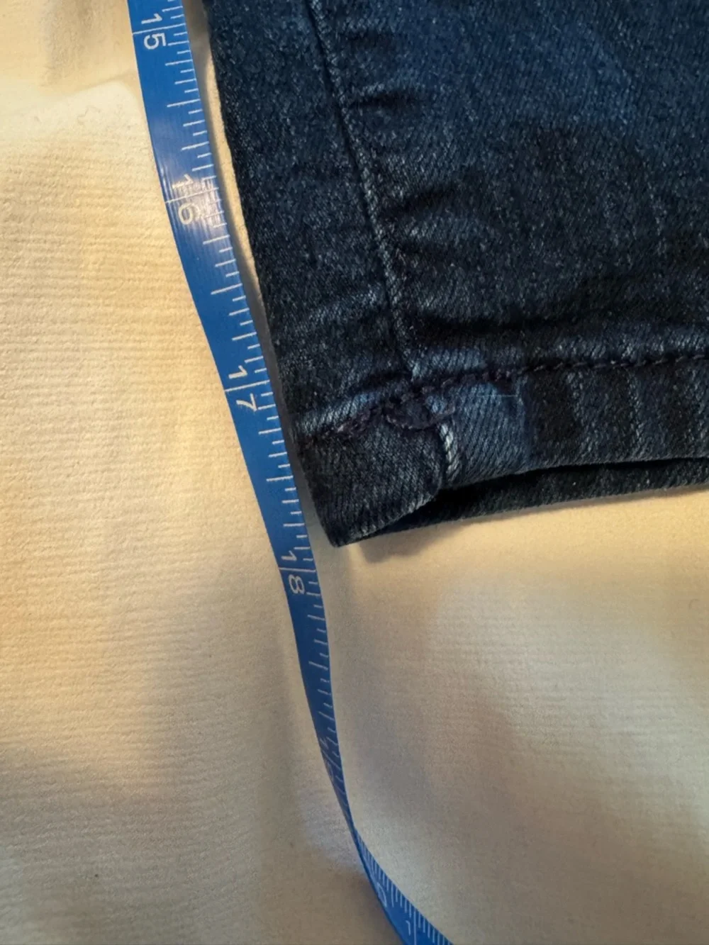 The Children's Place Girls Dark Wash Straight Leg Jeans - Size 6 EUC